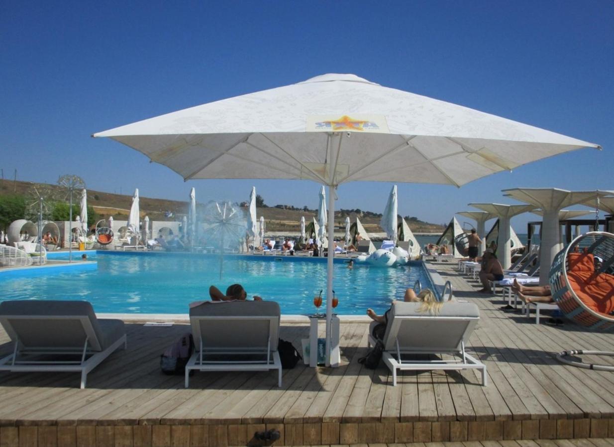 Luxury Apartments Park Fontanov Fontanka Luaran gambar